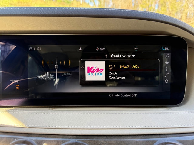 Used 2020 Mercedes-Benz S 560 Sedan image 32