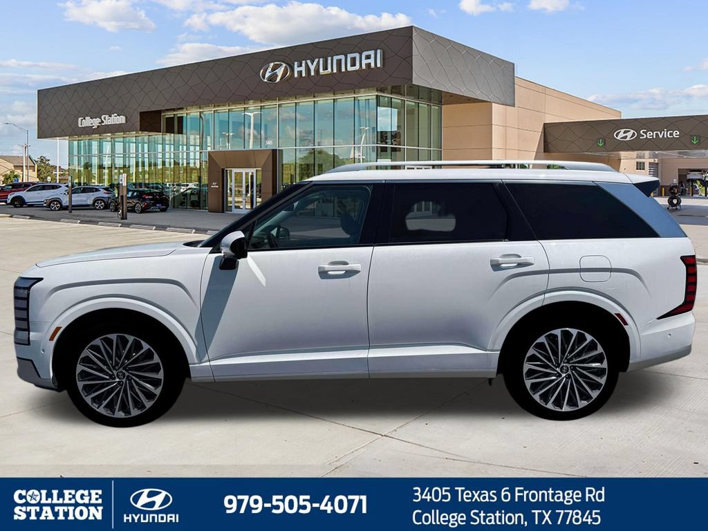 New 2026 Hyundai Palisade Calligraphy FWD image 3