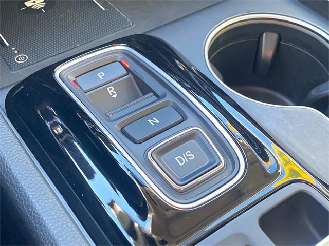 Used 2025 Honda Pilot Elite image 29