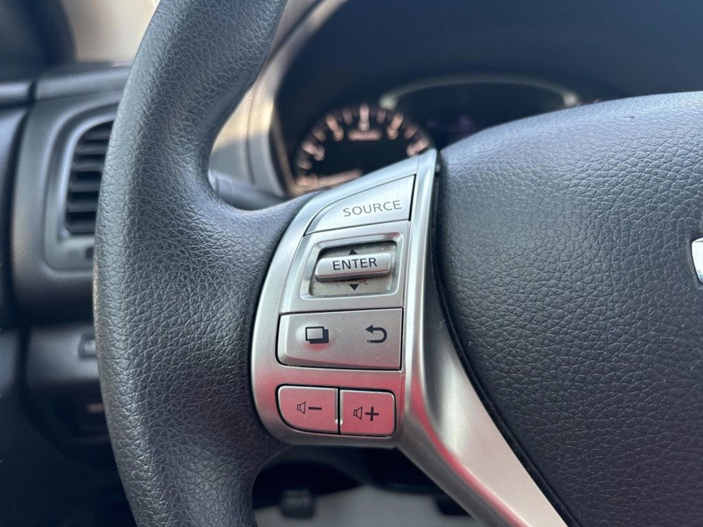 Used 2018 Nissan Altima 2.5 S w/ S Convenience Package FWD image 12