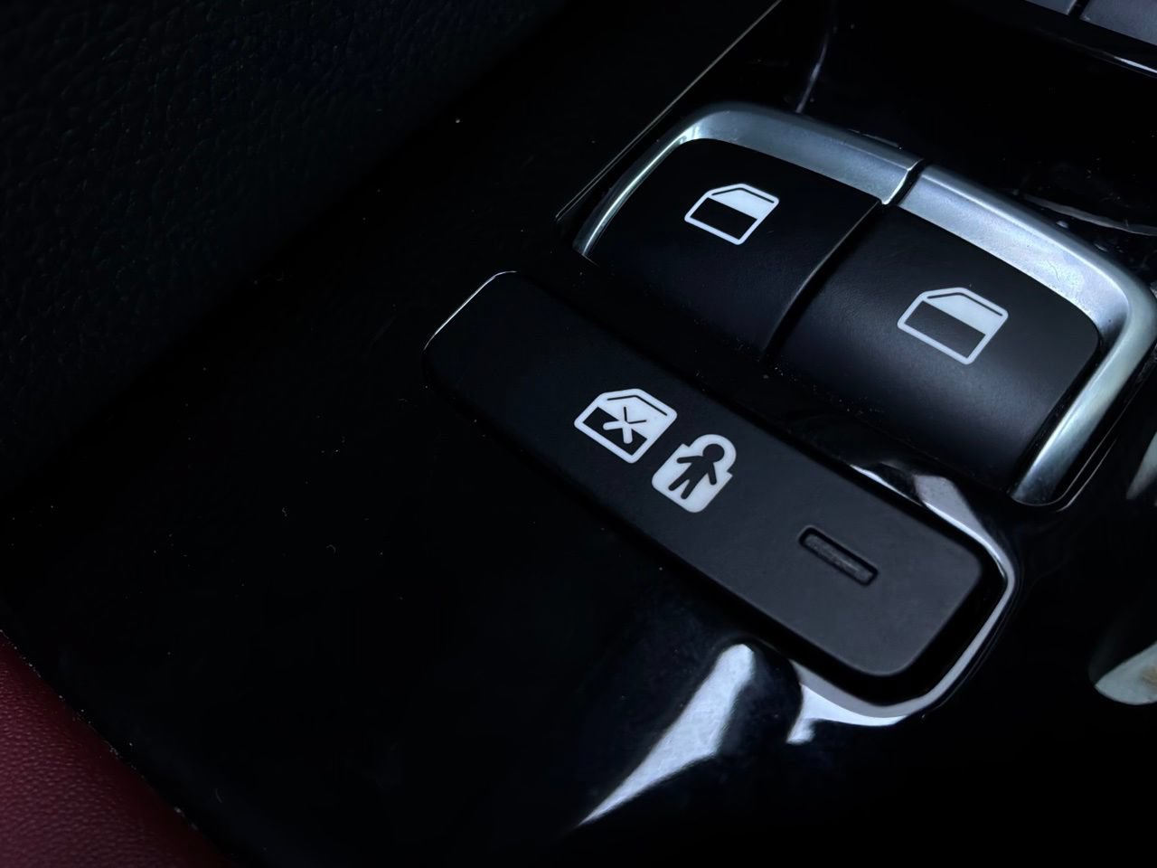 Used 2025 Kia K5 GT-Line w/ GT-Line Premium Package AWD/4WD image 26