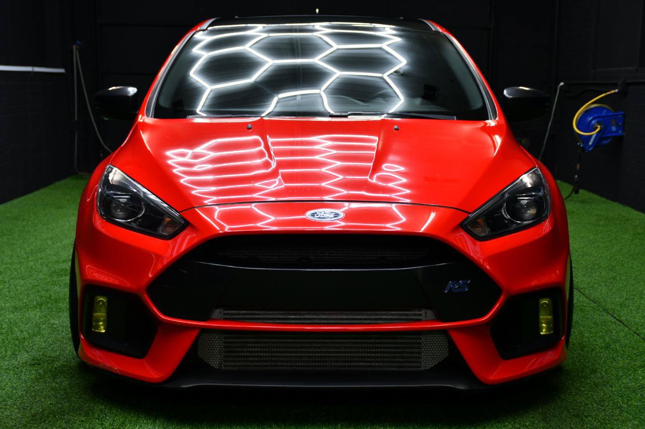 Used 2018 Ford Focus RS AWD/4WD image 17