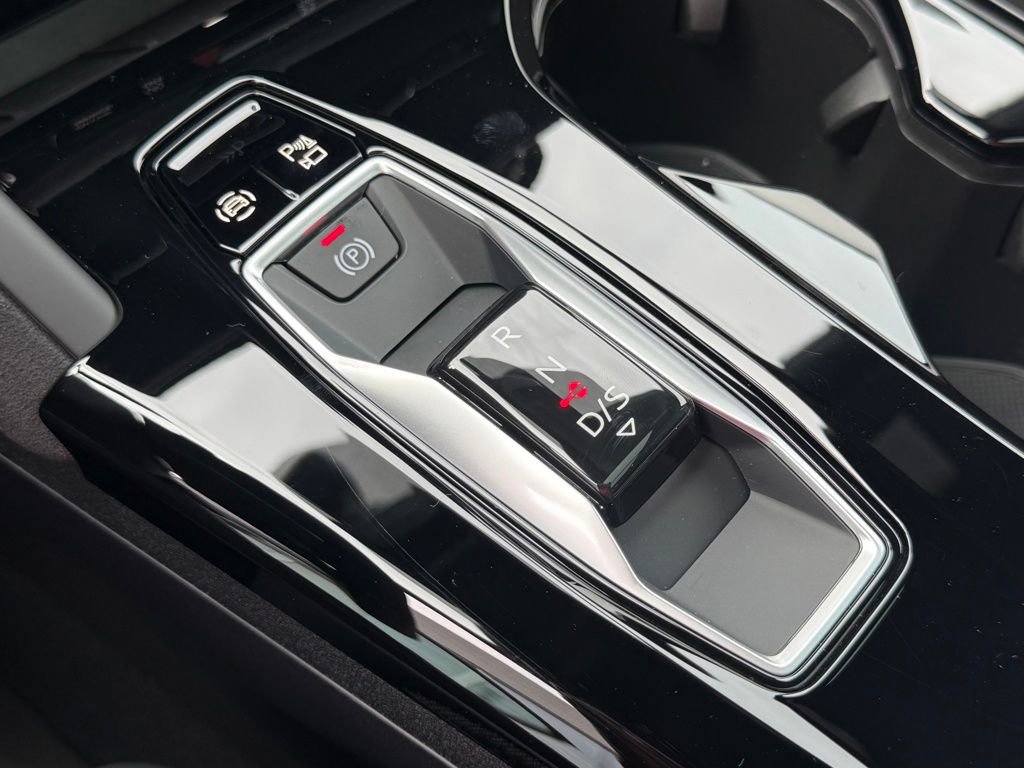 New 2025 Audi SQ5 Premium Plus AWD/4WD image 32