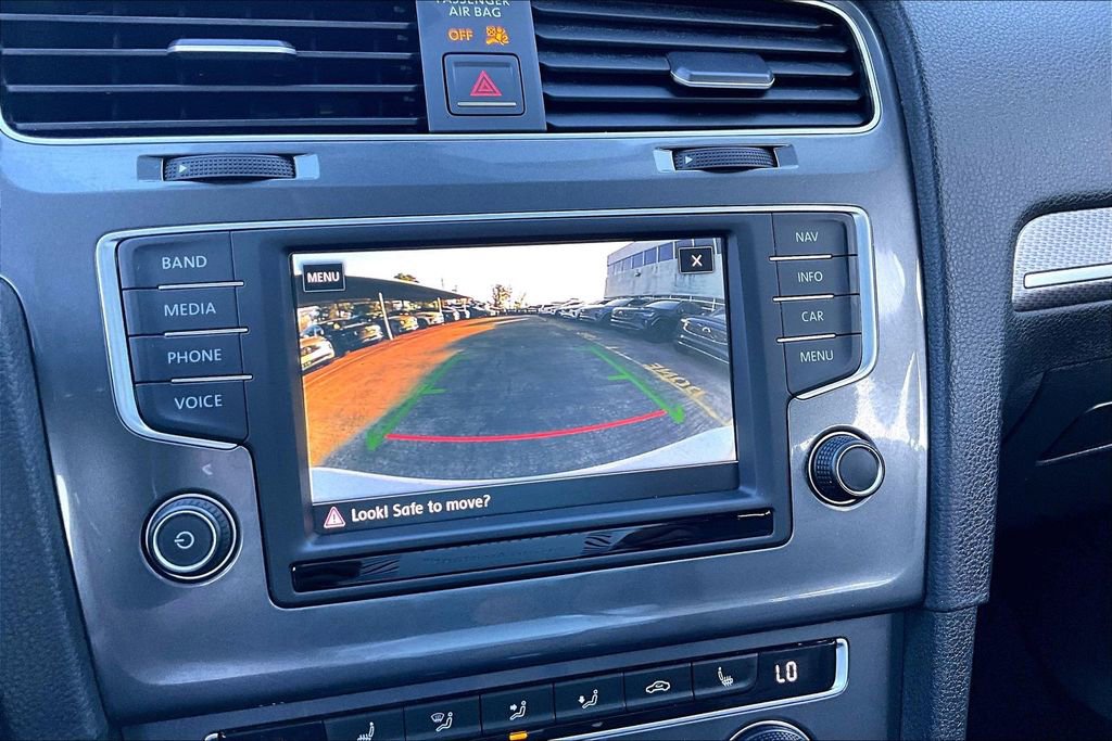 Used 2017 Volkswagen Golf Alltrack SEL image 29