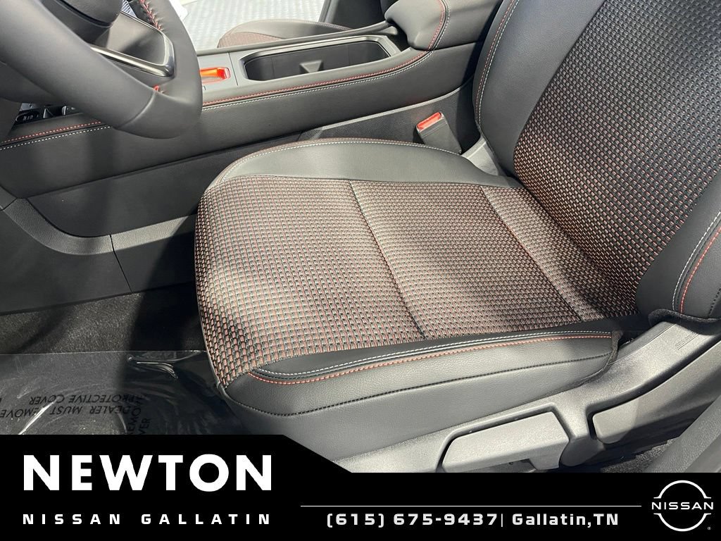 New 2026 Nissan Kicks SR FWD image 14