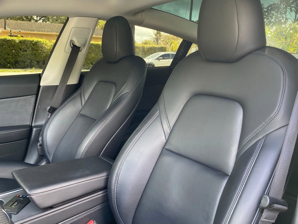 Used 2023 Tesla Model 3 Performance image 32