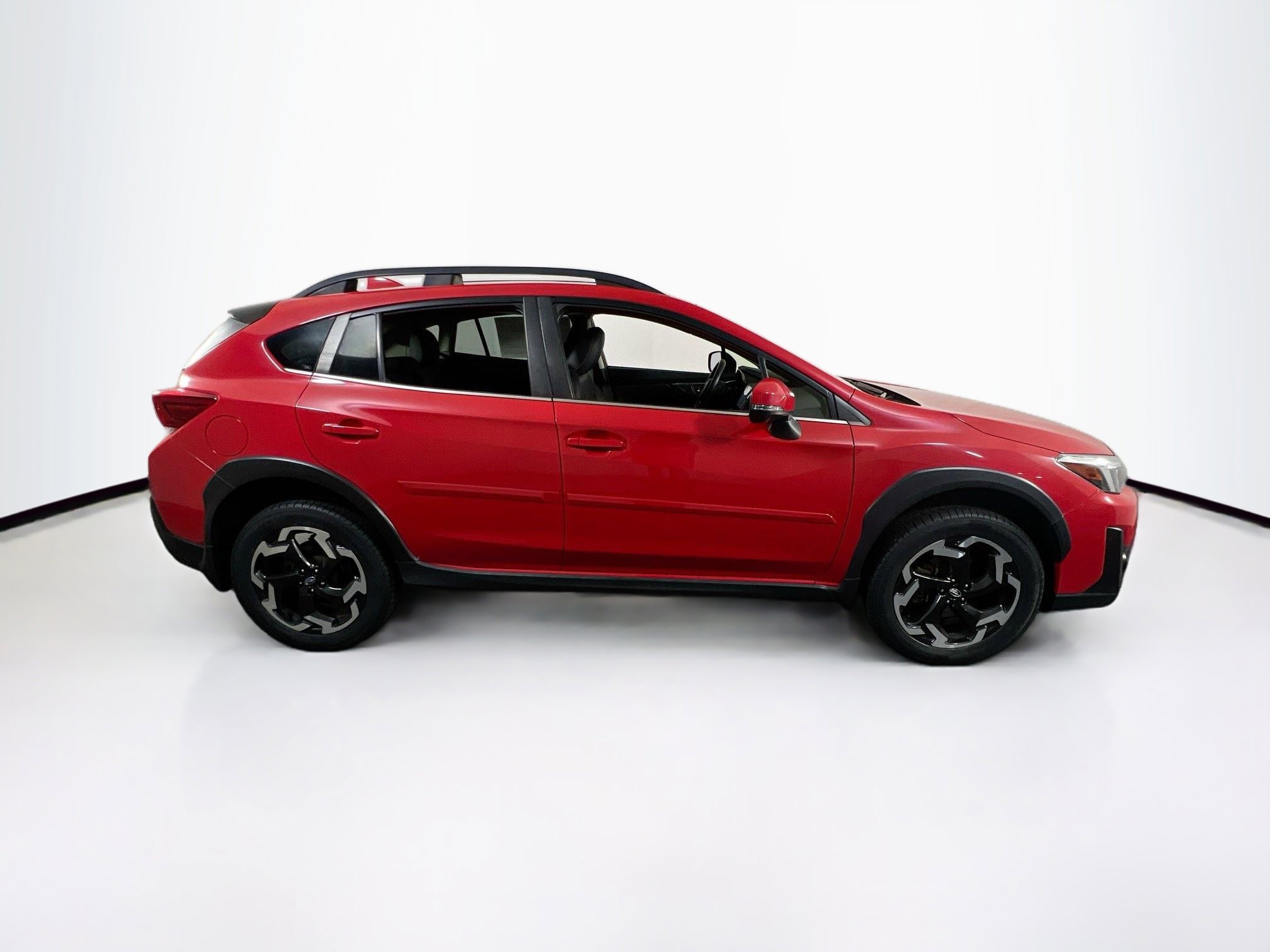 Used 2022 Subaru Crosstrek 2.5i Limited w/ Moonroof Package 2 image 4