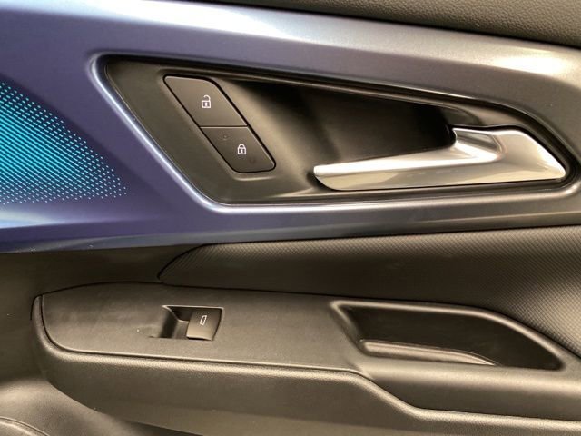 New 2026 Chevrolet Equinox EV LT image 21