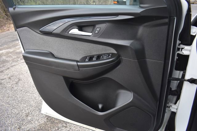 Certified 2023 Chevrolet TrailBlazer LT FWD image 33