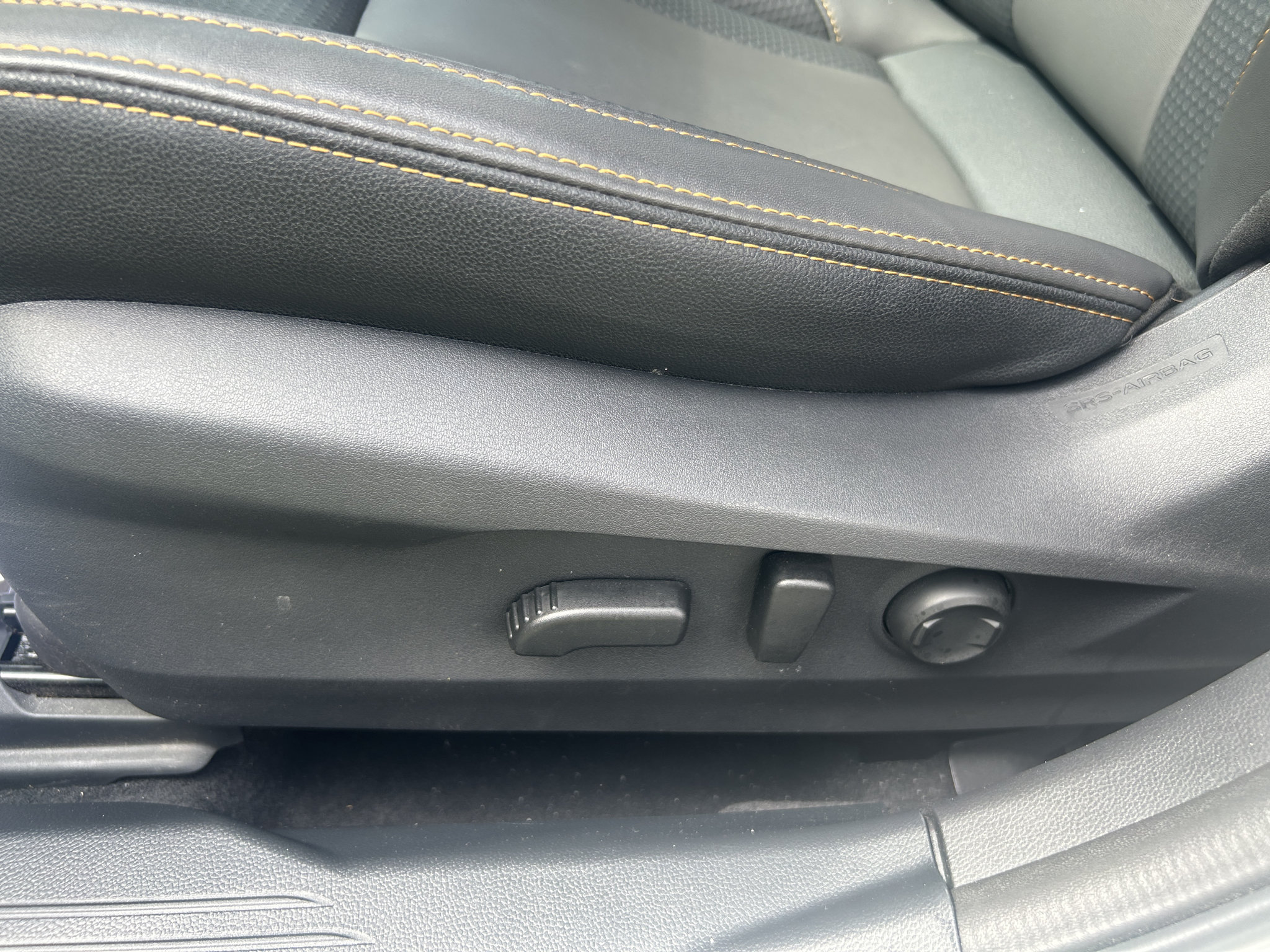 Used 2025 Subaru Outback Wilderness AWD/4WD image 12