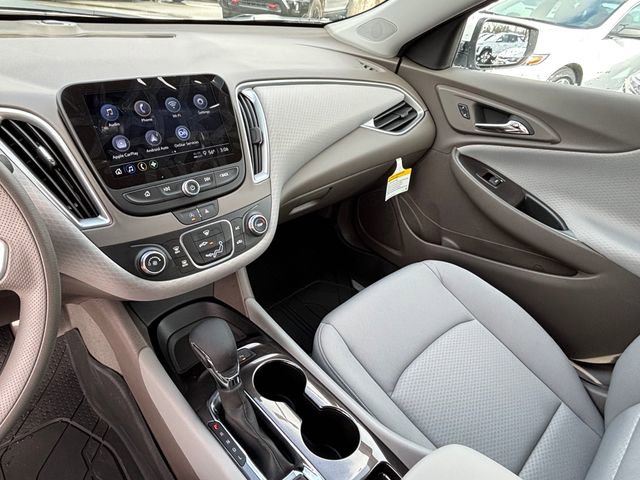 New 2025 Chevrolet Malibu LS w/ Driver Confidence Package FWD image 5