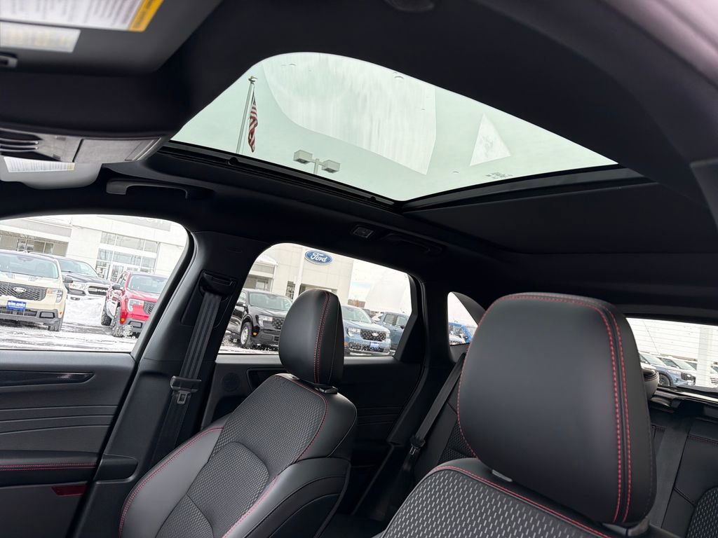 New 2026 Ford Escape ST-Line Select w/ Tech Pack #2 image 21