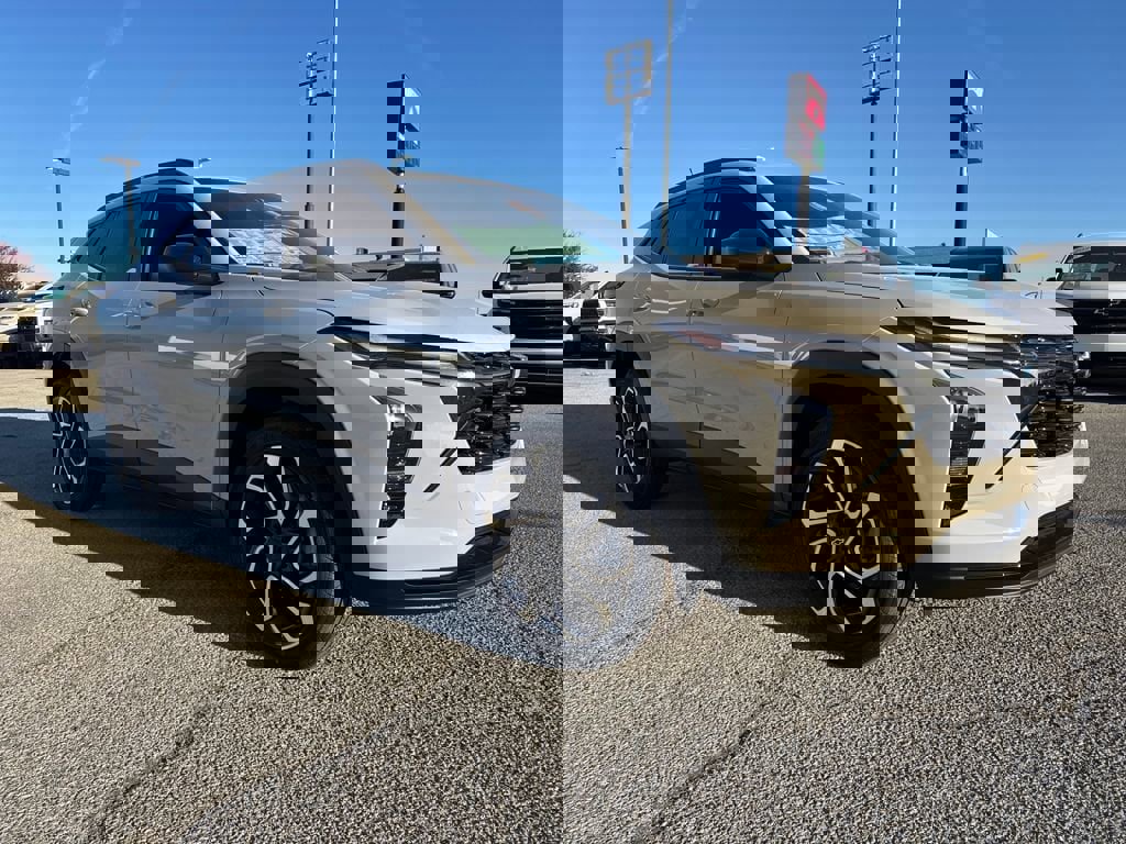 New 2026 Chevrolet Trax RS w/ Sunroof Package image 10