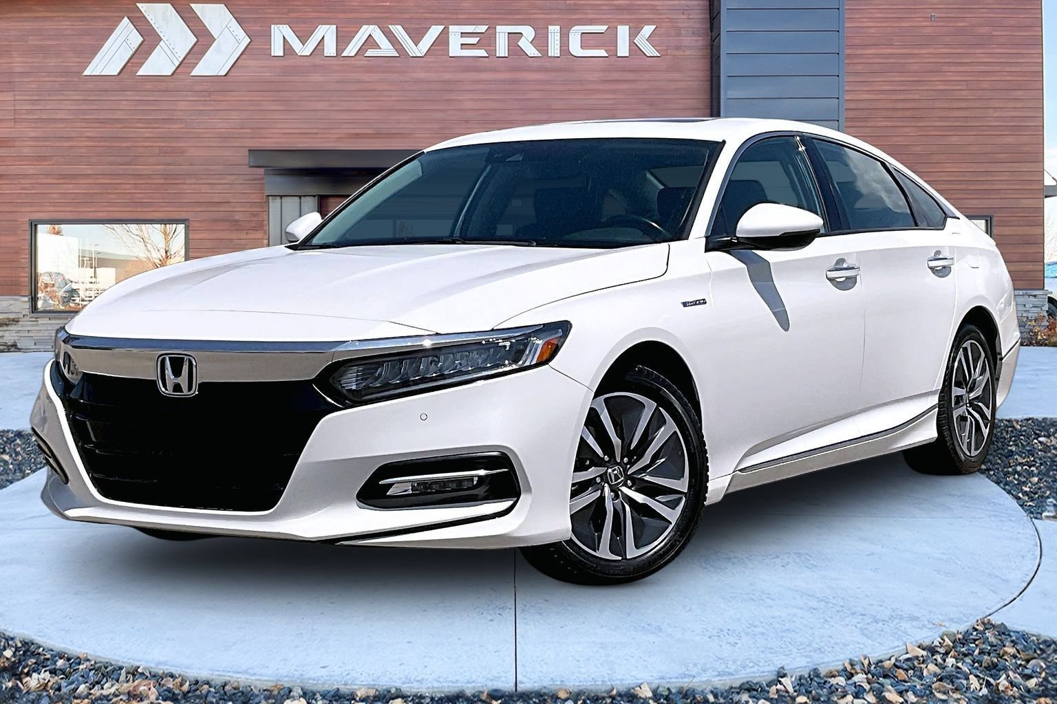 Used 2020 Honda Accord Touring image 3