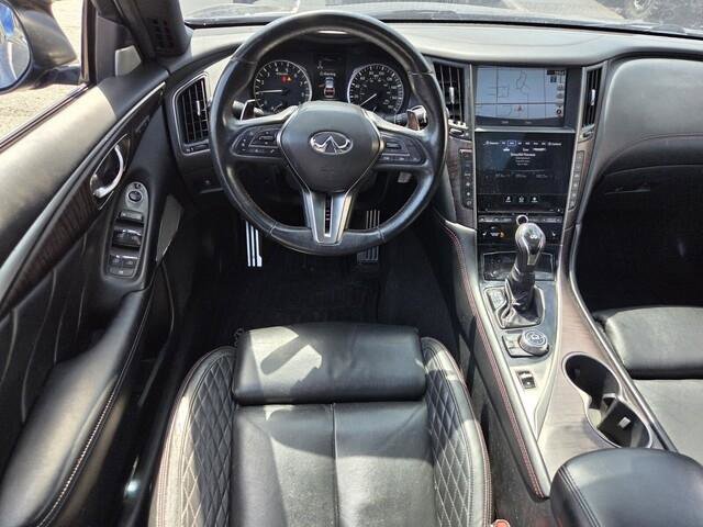 Used 2018 INFINITI Q50 Red Sport 400 w/ Sensory Package (Sport) image 14