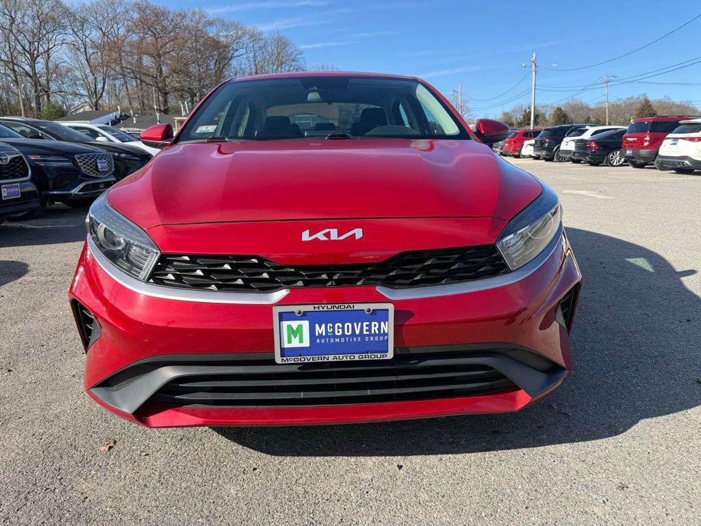 Used 2022 Kia Forte LXS FWD image 4