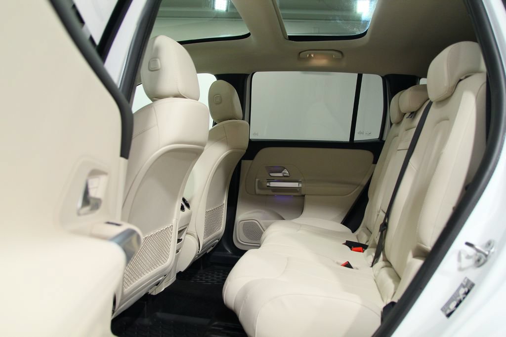 Certified 2023 Mercedes-Benz GLB 250 4MATIC image 29
