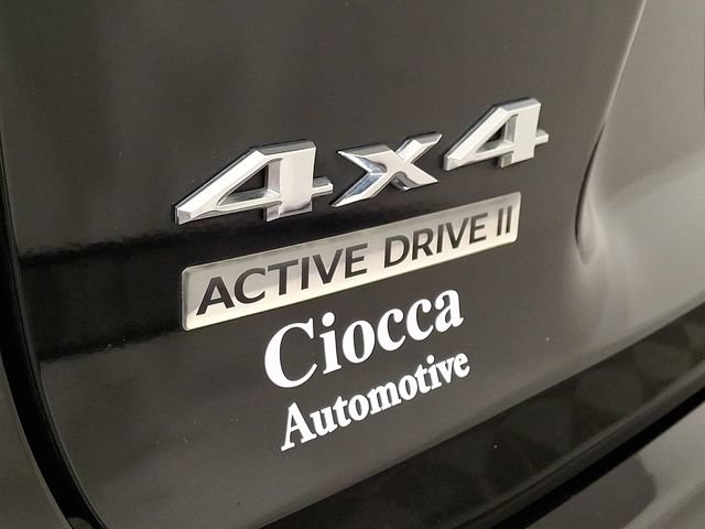 Used 2019 Jeep Cherokee Overland w/ Technology Group AWD/4WD image 31