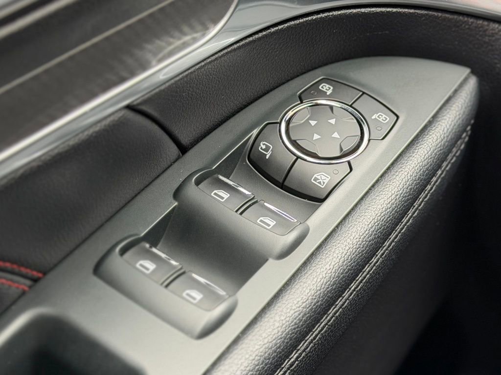 Used 2019 Ford Explorer Sport w/ Equipment Group 401A image 18