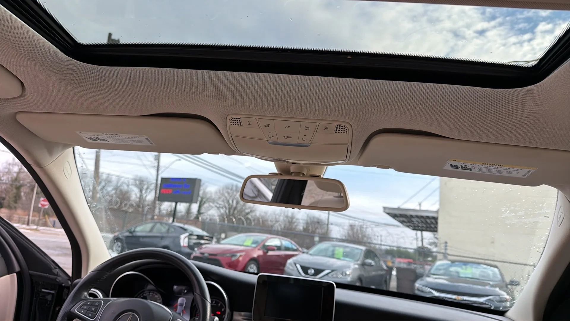 Used 2018 Mercedes-Benz C 300 Sedan w/ Premium Package image 32