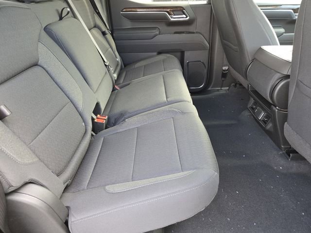 New 2026 GMC Sierra 1500 Elevation image 24