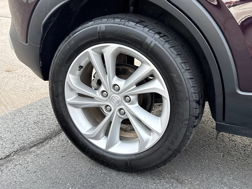 Used 2021 Buick Encore GX Preferred w/ Cold Weather Comfort Package FWD image 9