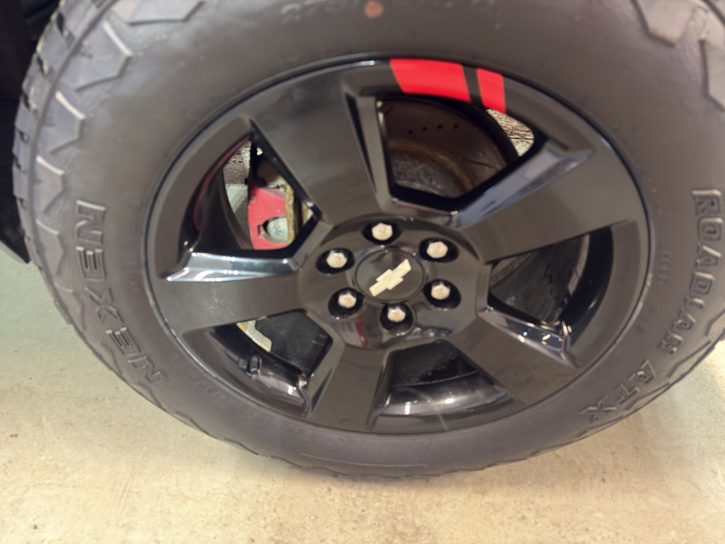 Used 2017 Chevrolet Silverado 1500 LT w/ Redline Edition image 29