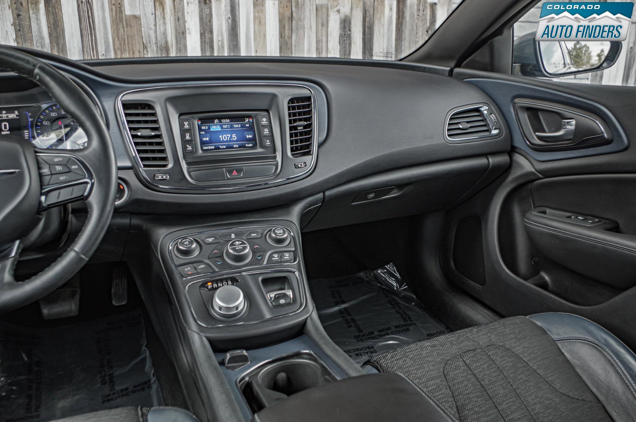 Used 2015 Chrysler 200 S w/ Comfort Group image 17
