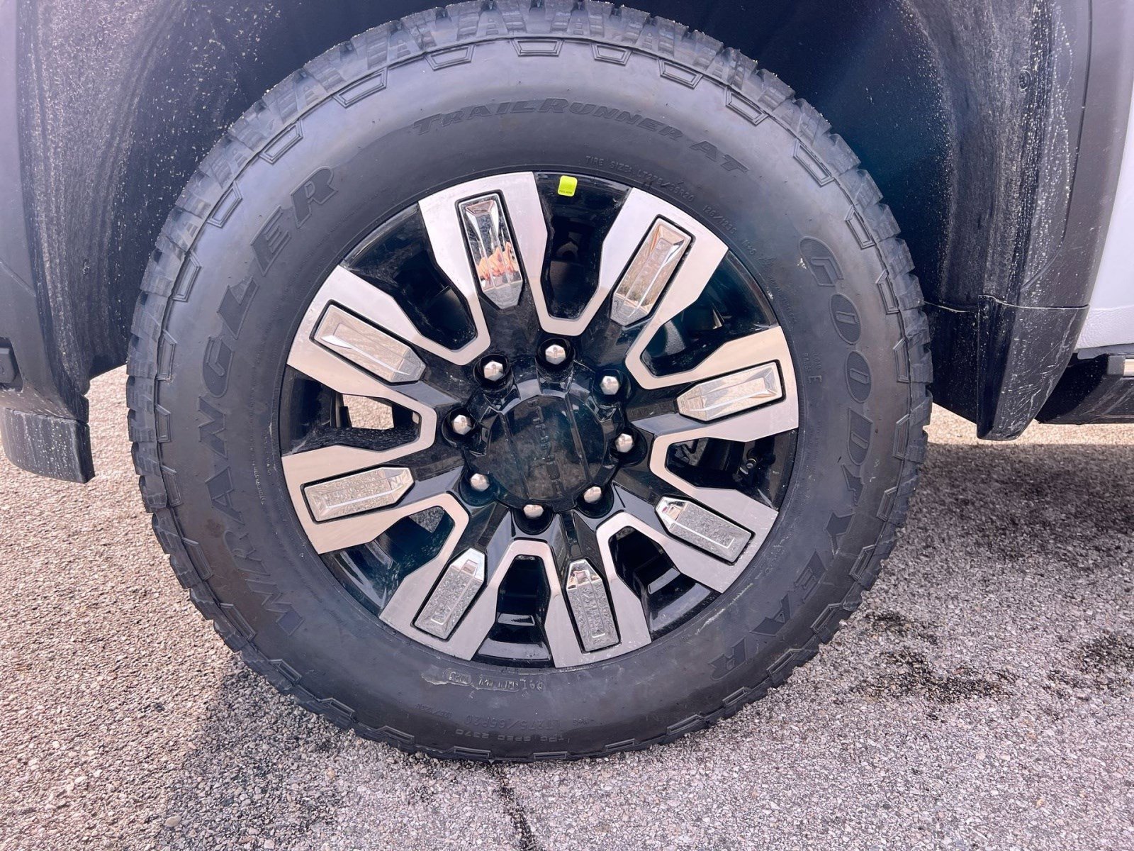 New 2026 GMC Sierra 2500 Denali w/ Denali Reserve Package image 11