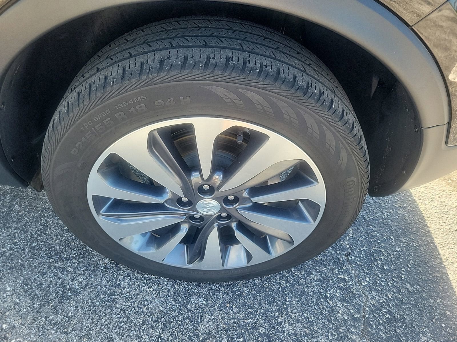 Used 2022 Buick Encore Preferred w/ Safety Package II AWD/4WD image 8