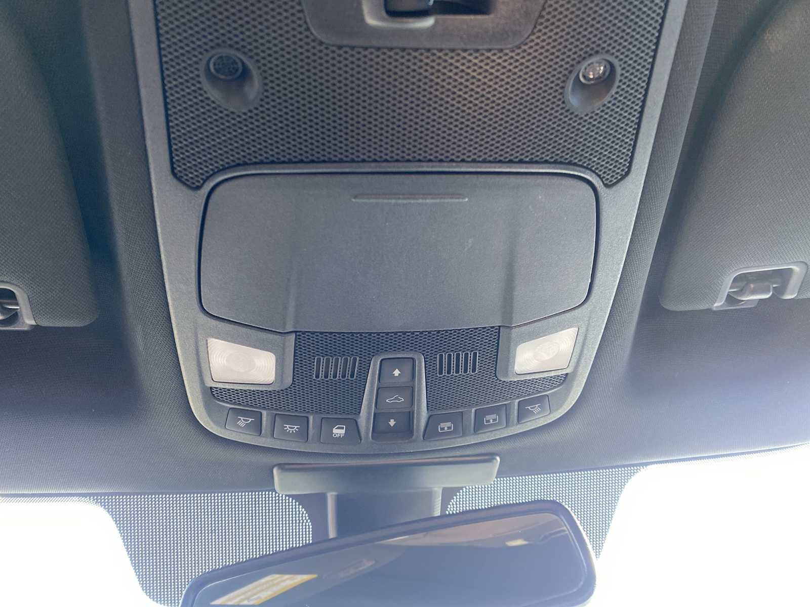 Used 2015 Ford F150 Platinum w/ Technology Package AWD/4WD image 27