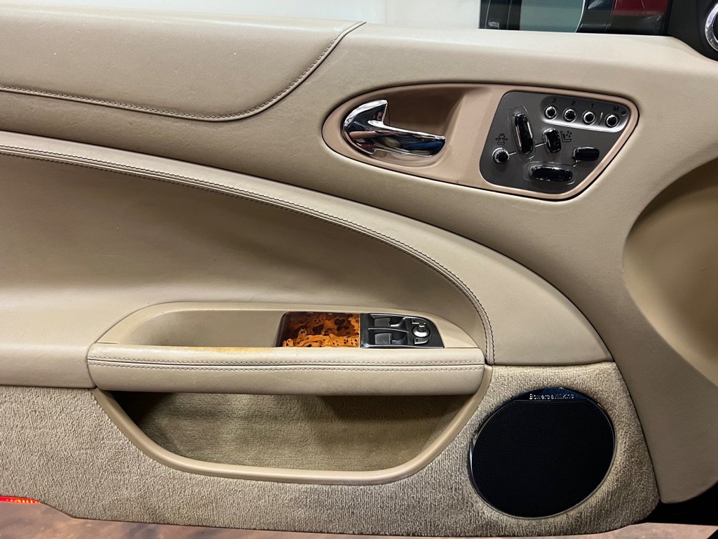 Used 2010 Jaguar XK Coupe RWD image 25