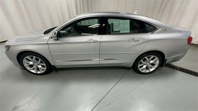 Used 2017 Chevrolet Impala Premier w/ Enhanced Convenience Package image 5