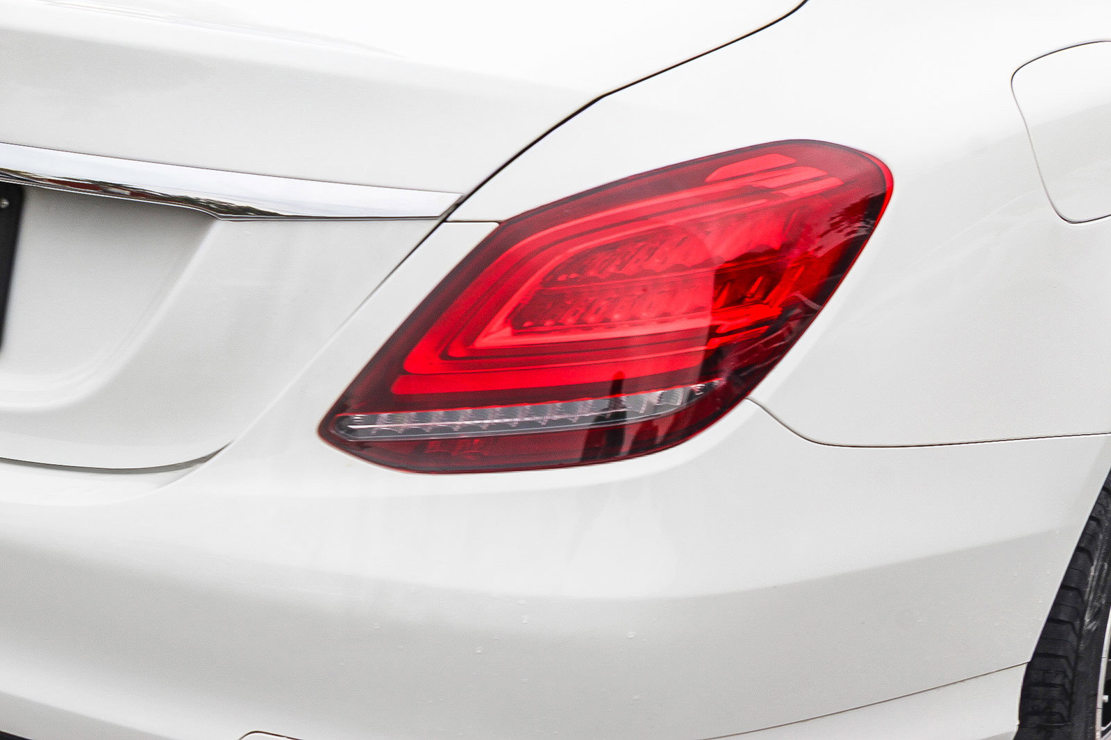 Used 2021 Mercedes-Benz C 300 Sedan image 7