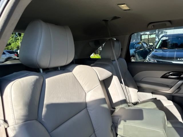 Used 2011 Acura MDX w/ Technology Package AWD/4WD image 16