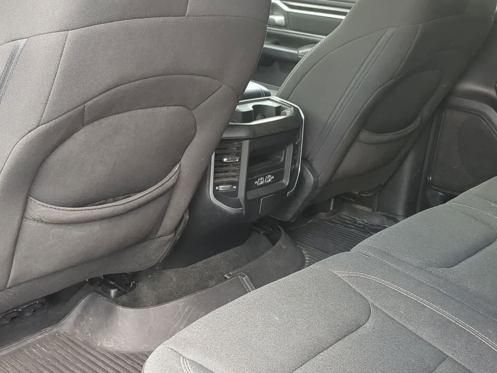 Used 2023 RAM 1500 Big Horn AWD/4WD image 18