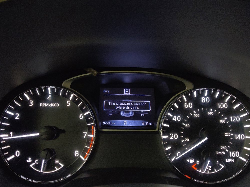 Used 2017 Nissan Pathfinder Platinum FWD image 23