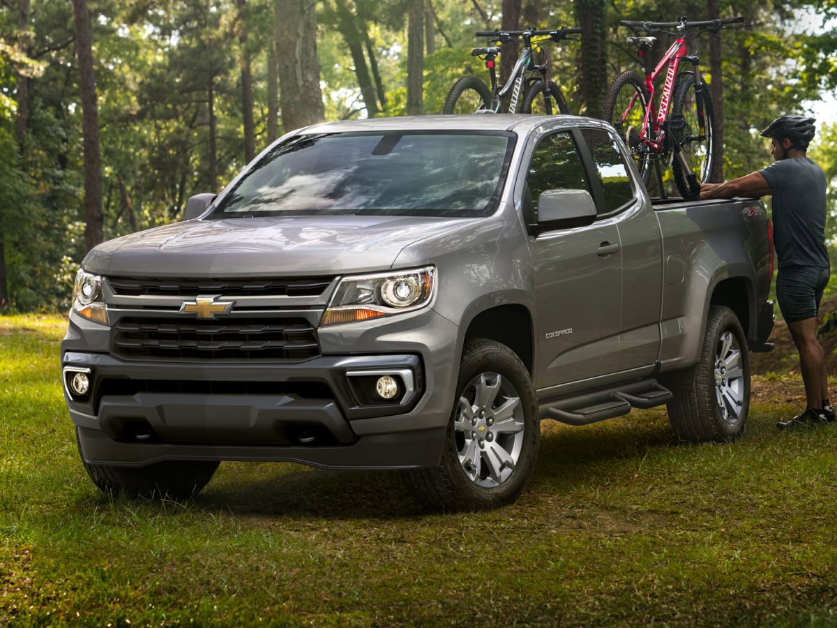 Used 2022 Chevrolet Colorado W/T w/ WT Convenience Package RWD image 1