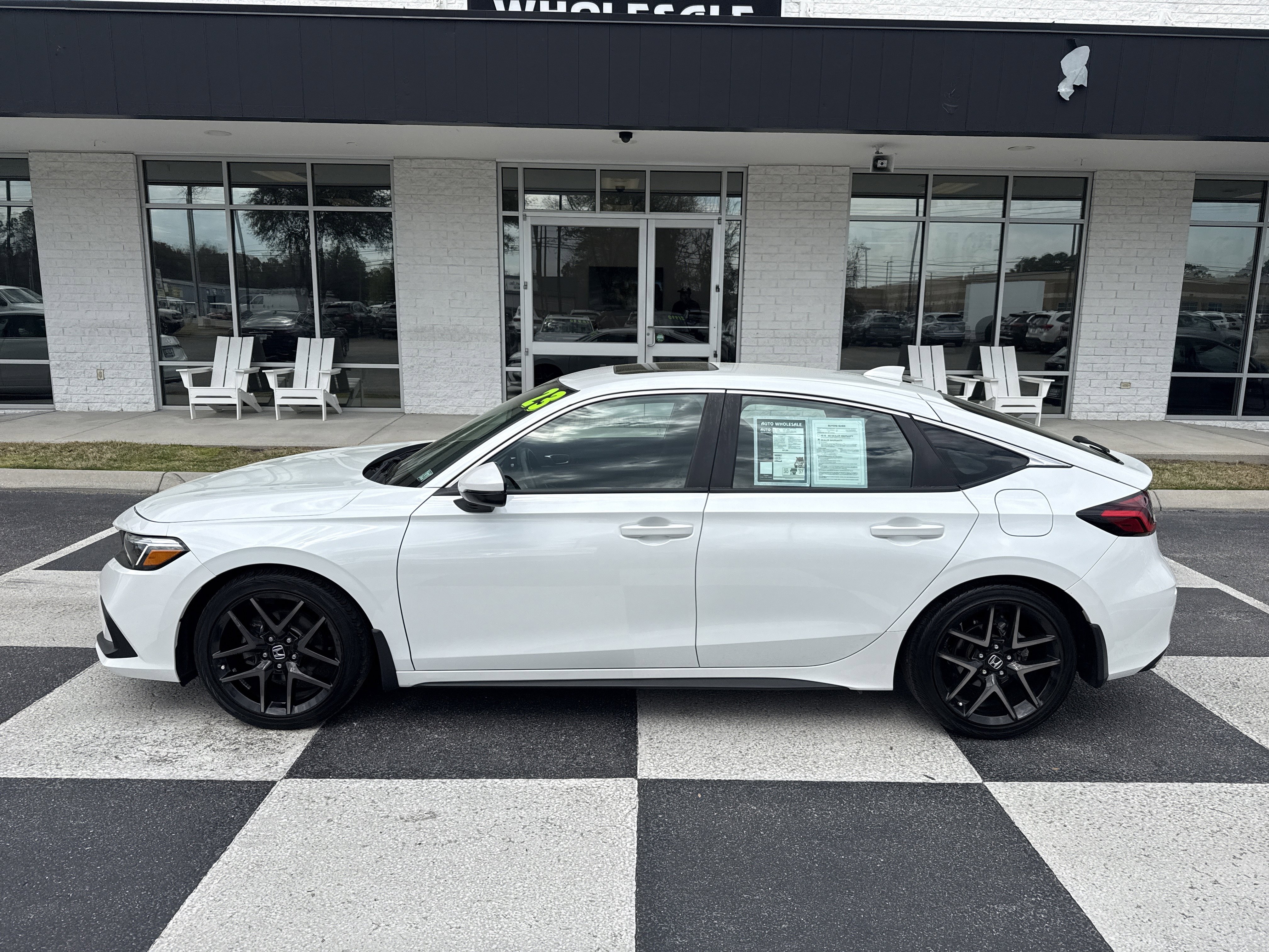 Used 2023 Honda Civic Sport Touring image 1