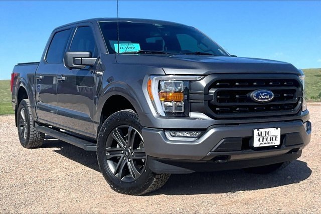 Used 2022 Ford F150 XLT w/ Equipment Group 302A High AWD/4WD image 3