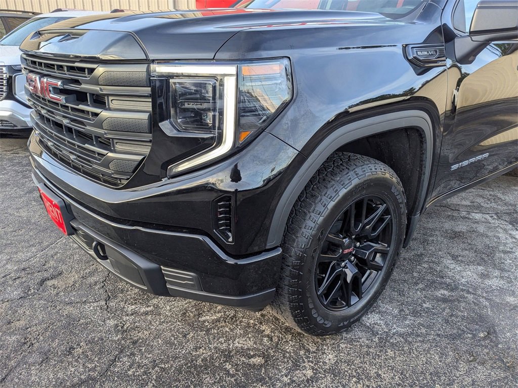 Certified 2023 GMC Sierra 1500 Pro w/ Graphite Edition image 13