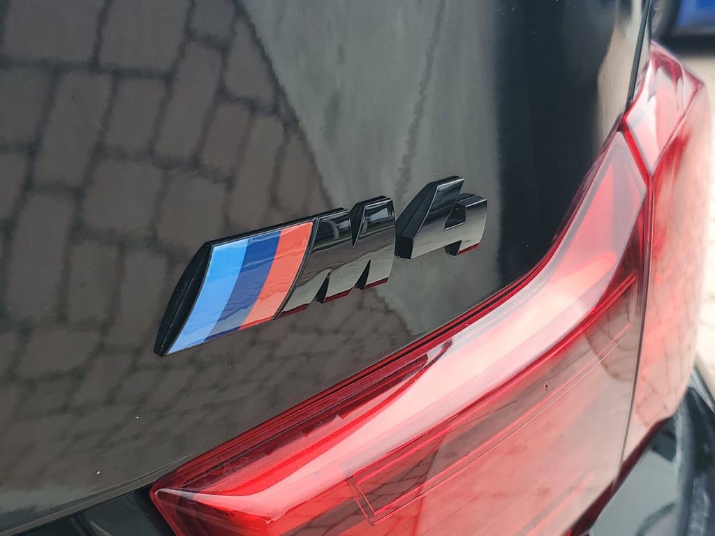 Used 2018 BMW M4 Coupe image 9