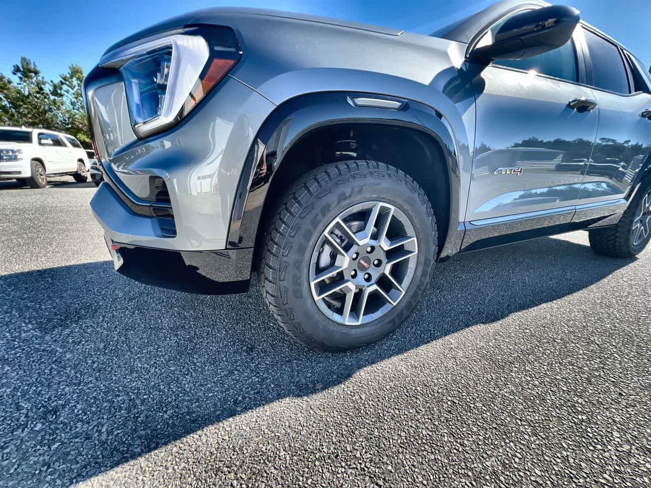 New 2026 GMC Terrain AT4 image 32