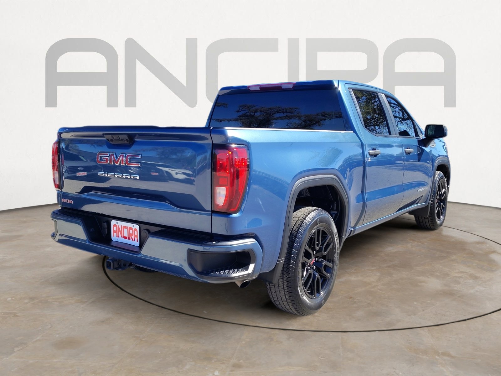 Used 2024 GMC Sierra 1500 Pro w/ Graphite Edition image 14