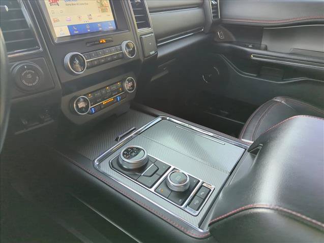 Used 2021 Ford Expedition Limited AWD/4WD image 16