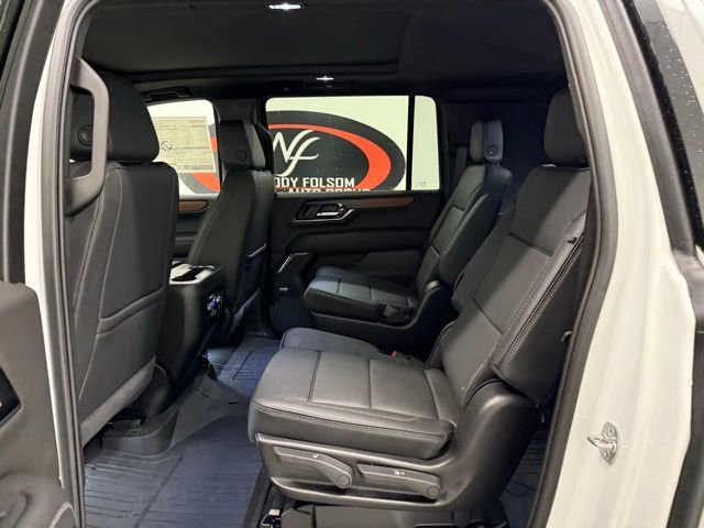 New 2026 GMC Yukon XL Denali w/ Sun & Power Step Package image 17