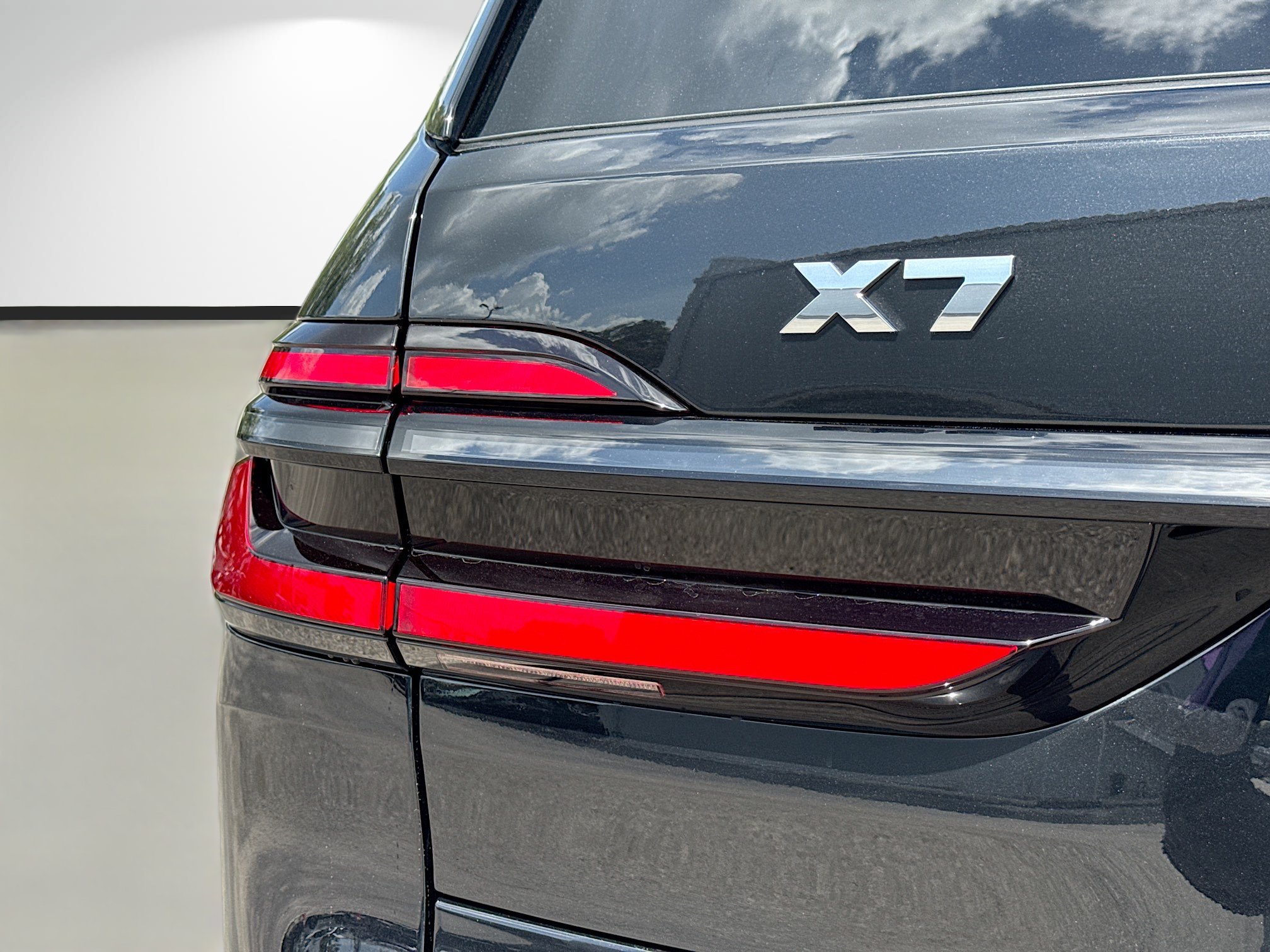 New 2027 BMW X7 M60i AWD/4WD image 10
