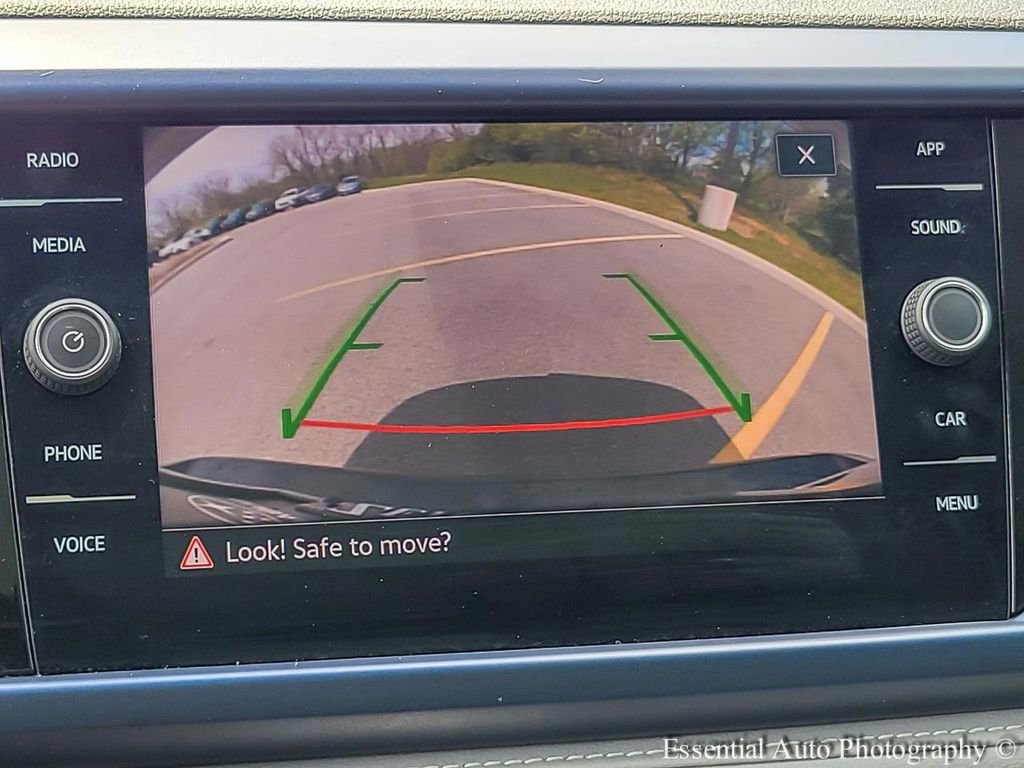 Used 2024 Volkswagen Taos SE FWD image 20