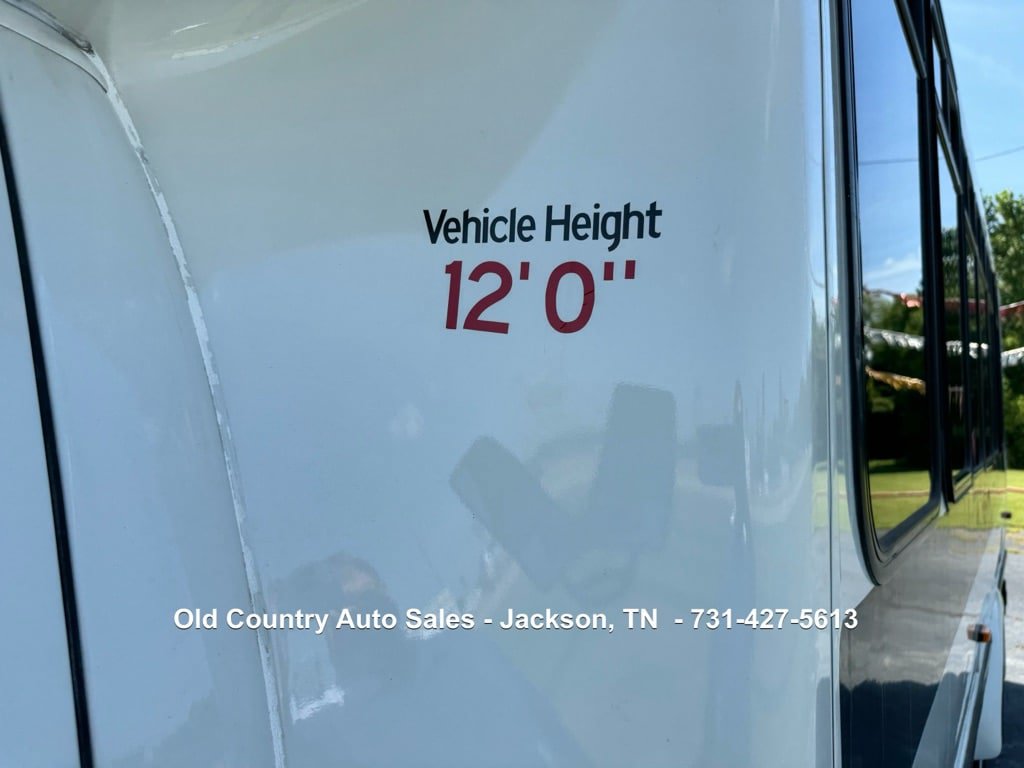 Used 2012 Ford F550 Luxury w/ Payload Upgrade Pkg RWD image 20