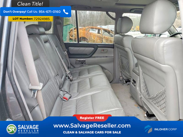 Used 2004 Toyota Land Cruiser image 13